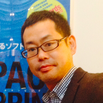 平鍋 健児さん 写真